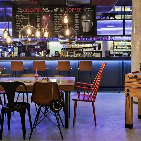 Moxy Belfast City Luaran gambar