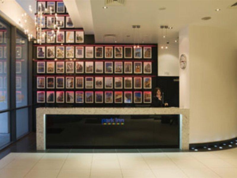 Moxy Belfast City Luaran gambar